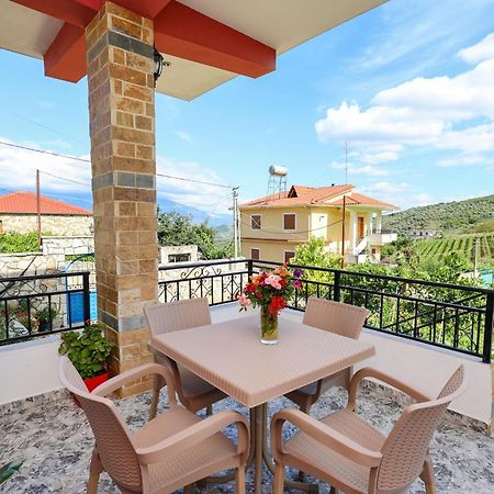 Villa Xherimeja Family Oasis Berat Kültér fotó