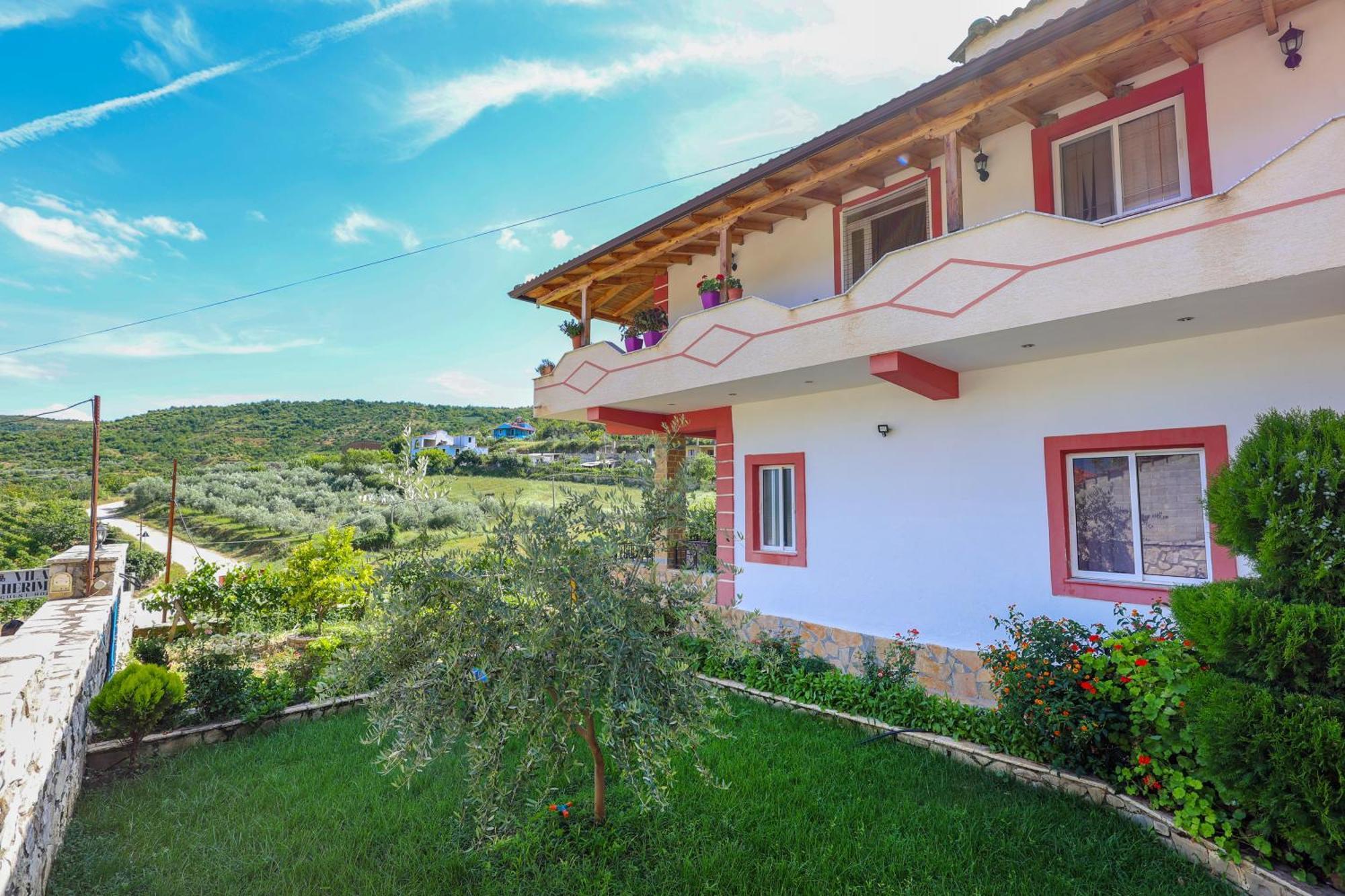Villa Xherimeja Family Oasis Berat Kültér fotó